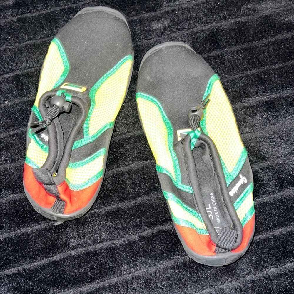 Colorful Water Shoes - Picture 2 of 4